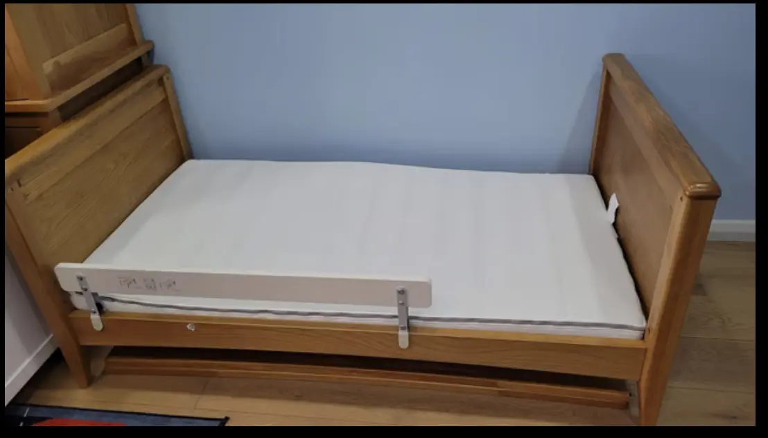 Mamas & Papas cotbed solid oak cot bed with matres