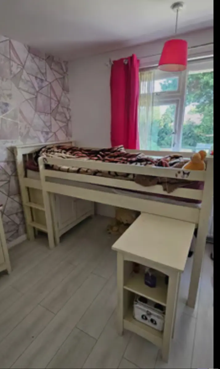 Cabin bed
