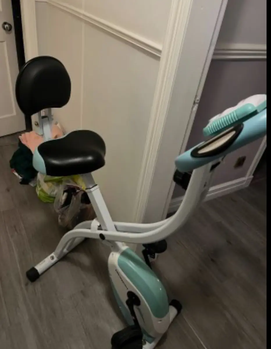 Ultra sport foldable exercise bike